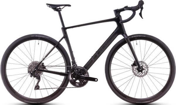Cube Attain C:62 Race blackline