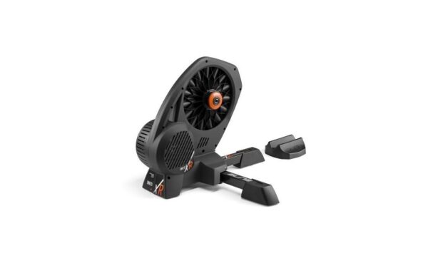 Elite Direto XR W Rollentrainer mit Zwift Cog und Click
